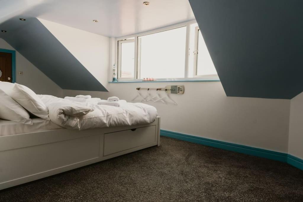The Sea Deck Apartment - Westbrook Bay Beach - By Goldex Coastal Breaks Margate Dış mekan fotoğraf